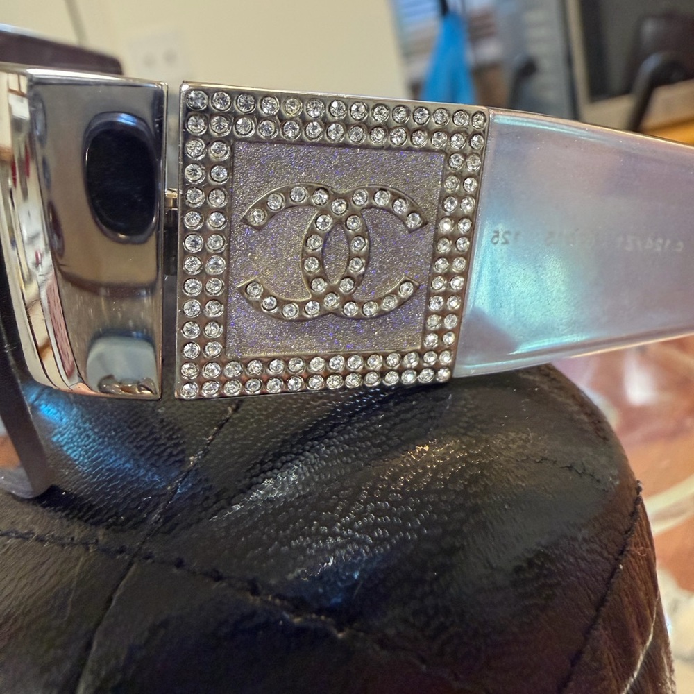 CHANEL Chanel 4095-B is a vintage, - Picture 9 of 17